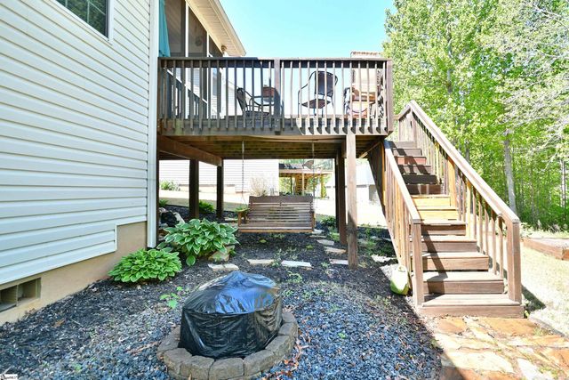 605 Summitbluff Drive, Greenville, SC 29617