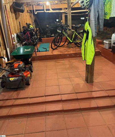 605 Summitbluff Drive, Greenville, SC 29617