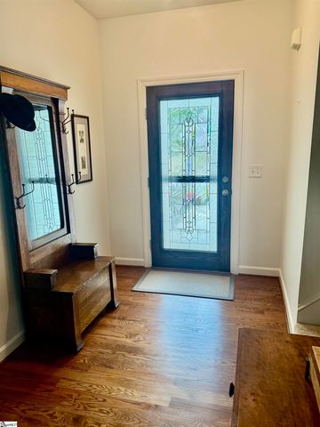 605 Summitbluff Drive, Greenville, SC 29617