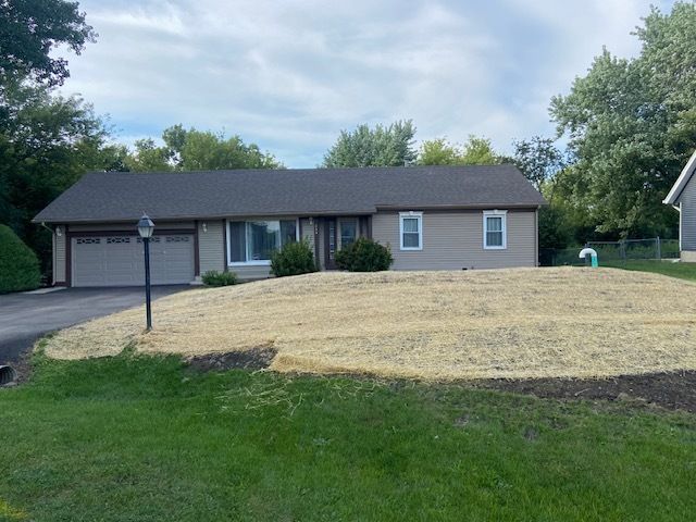 244 Tyler Creek Street, Gilberts, IL 60136