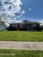 2514 Mcgee Dr, Louisville, KY 40216