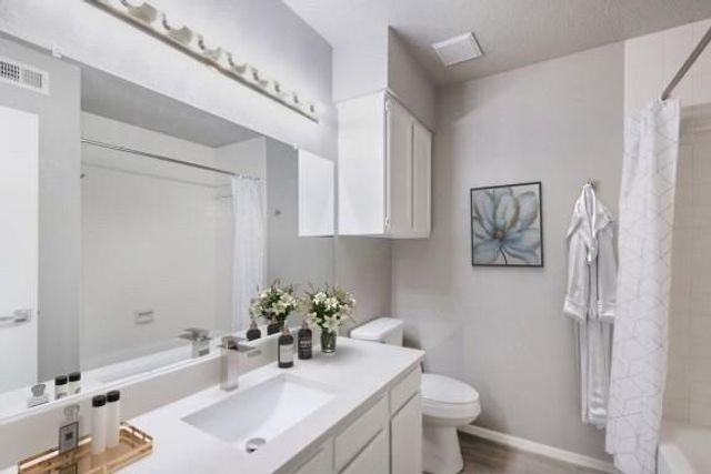 3200 W Britton Road 321, Oklahoma City, OK 73120
