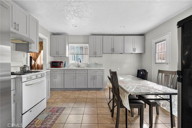 1218 E 89th, Los Angeles, CA 90002