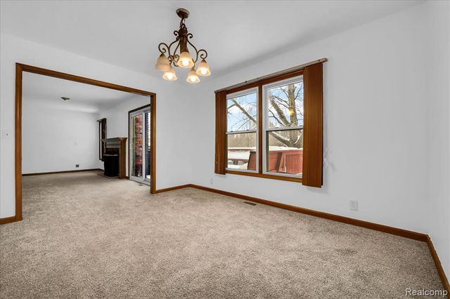 9416 Wildwood Lake Drive, Whitmore Lake, MI 48189