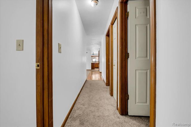 9416 Wildwood Lake Drive, Whitmore Lake, MI 48189