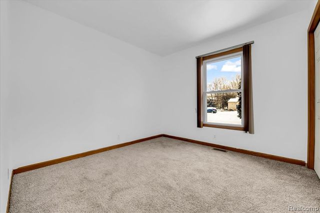 9416 Wildwood Lake Drive, Whitmore Lake, MI 48189