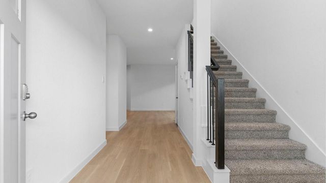 1042 Garnet Rain Drive, Beasley, TX 77417