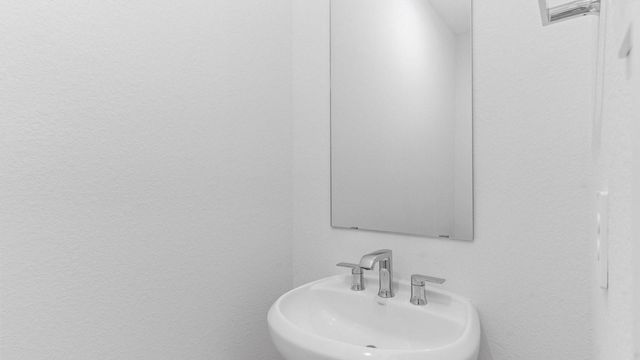 1042 Garnet Rain Drive, Beasley, TX 77417