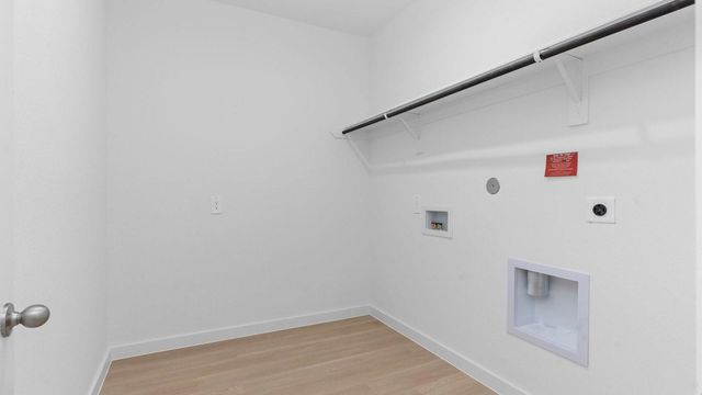 1042 Garnet Rain Drive, Beasley, TX 77417