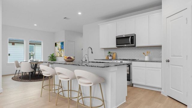 1042 Garnet Rain Drive, Beasley, TX 77417