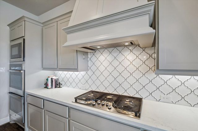 3217 Dovetail Colony Court, League City, TX 77573