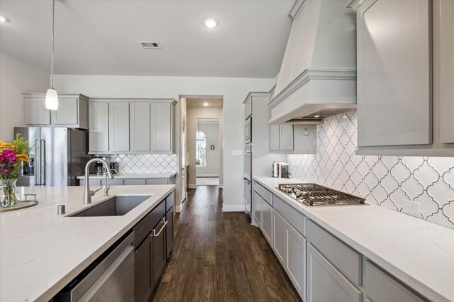 3217 Dovetail Colony Court, League City, TX 77573
