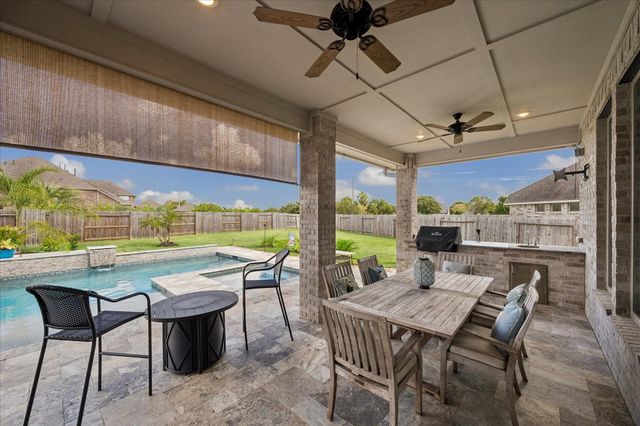 3217 Dovetail Colony Court, League City, TX 77573