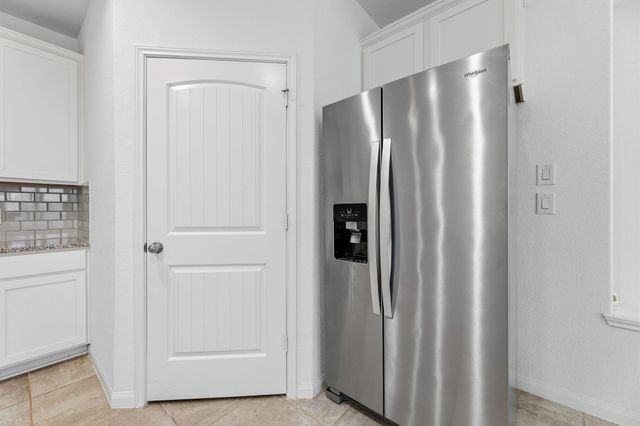 17515 Harbourfront Road, Humble, TX 77346