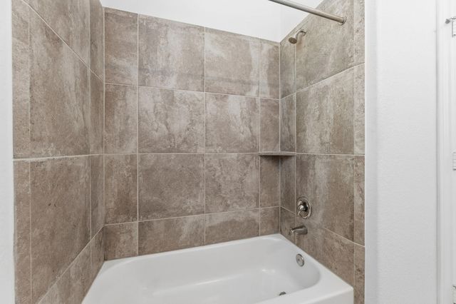 17515 Harbourfront Road, Humble, TX 77346