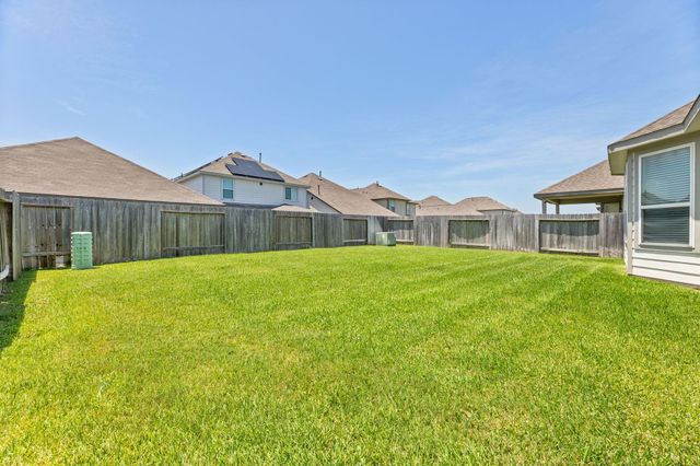 17515 Harbourfront Road, Humble, TX 77346