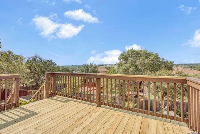 8911 VERANDA CT, San Antonio, TX 78250