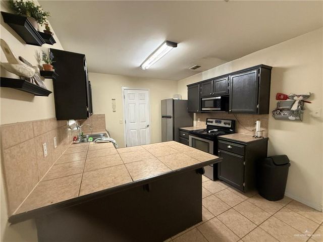 7204 N 44th Lane, Mcallen, TX 78504