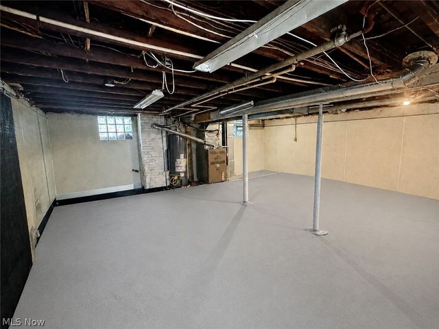 1182 Mount Vernon Avenue, Akron, OH 44310