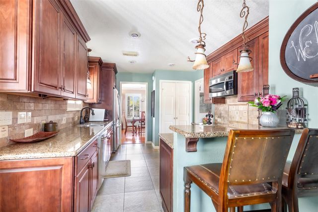 291 Camwood Street, Magnolia, TX 77355