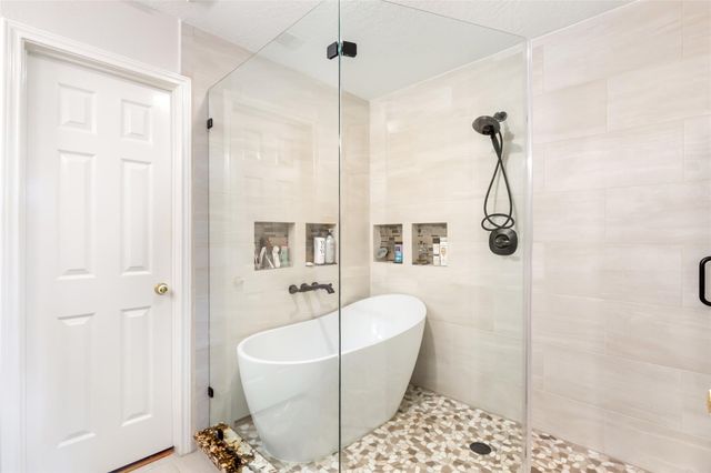 291 Camwood Street, Magnolia, TX 77355