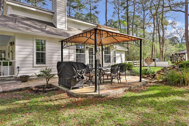 291 Camwood Street, Magnolia, TX 77355