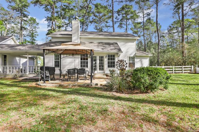 291 Camwood Street, Magnolia, TX 77355