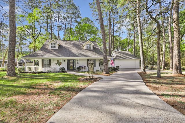 291 Camwood Street, Magnolia, TX 77355