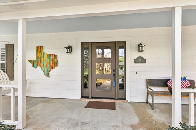 291 Camwood Street, Magnolia, TX 77355