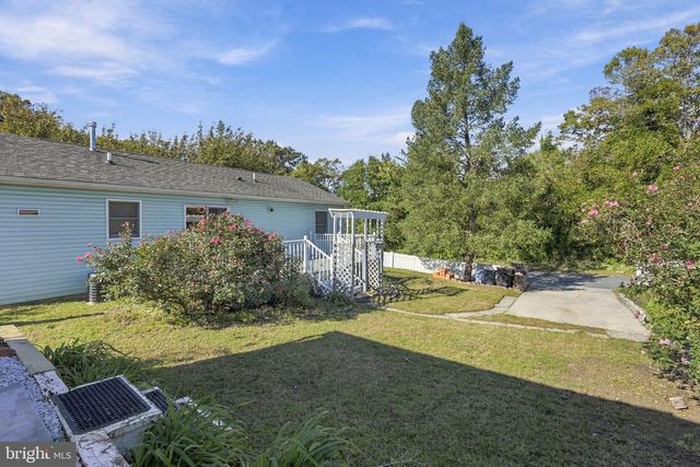 406 FERN AVE, Woodbury, NJ 08096