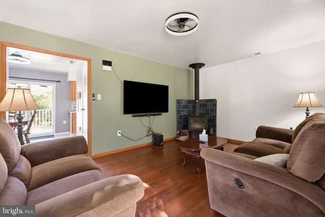 406 FERN AVE, Woodbury, NJ 08096