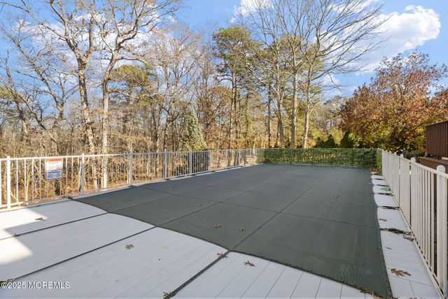 22 Denise Court, Manalapan, NJ 07726