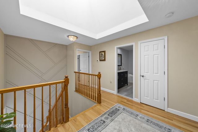 22 Denise Court, Manalapan, NJ 07726