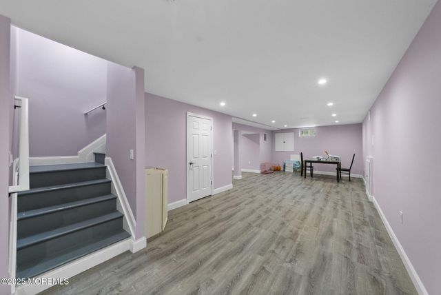 22 Denise Court, Manalapan, NJ 07726