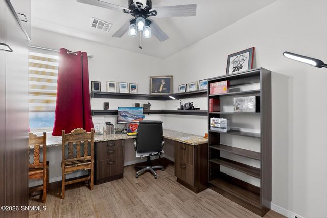 4053 Pacific Loop Loop, Las Cruces, NM 88012