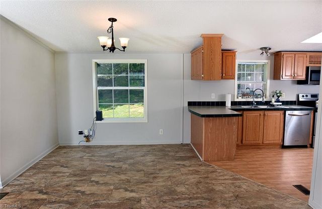 1924 Junction Road, Mocksville, NC 27028