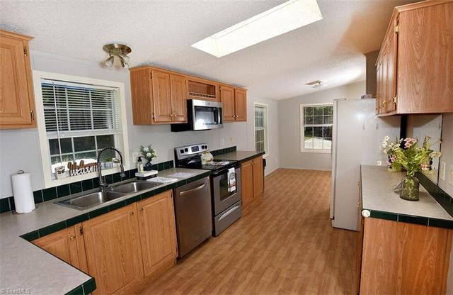 1924 Junction Road, Mocksville, NC 27028