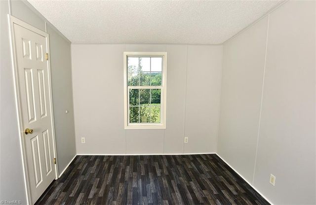 1924 Junction Road, Mocksville, NC 27028