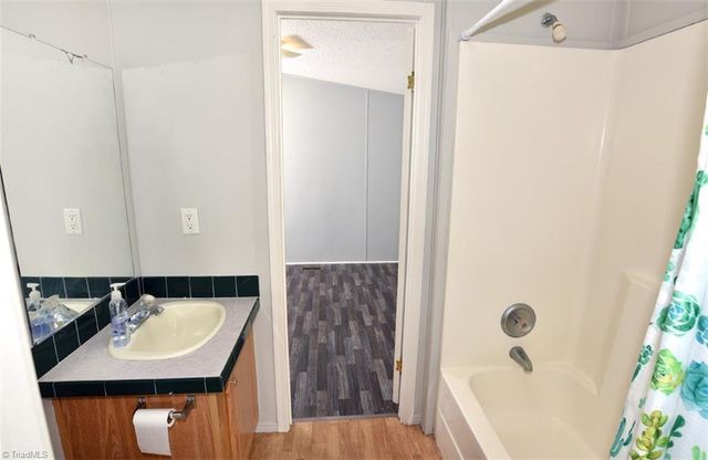 1924 Junction Road, Mocksville, NC 27028
