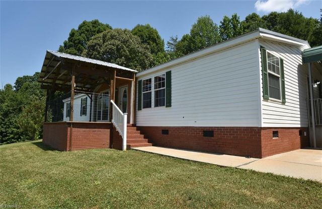 1924 Junction Road, Mocksville, NC 27028