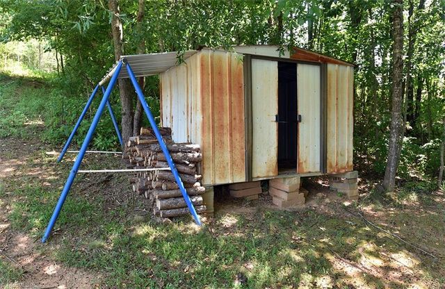 1924 Junction Road, Mocksville, NC 27028