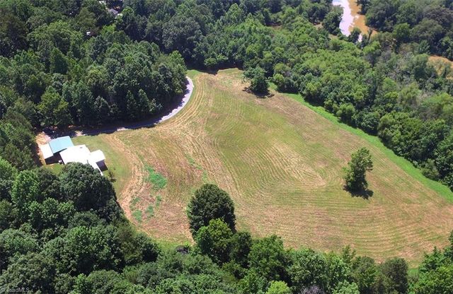 1924 Junction Road, Mocksville, NC 27028