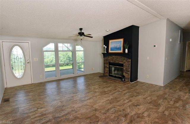 1924 Junction Road, Mocksville, NC 27028