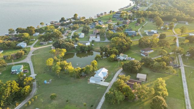 90 Coolcrest Drive, Point Blank, TX 77364