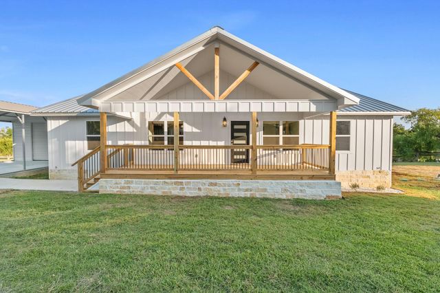 90 Coolcrest Drive, Point Blank, TX 77364