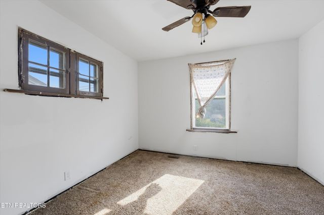 1815 Fay St, Knoxville, TN 37921