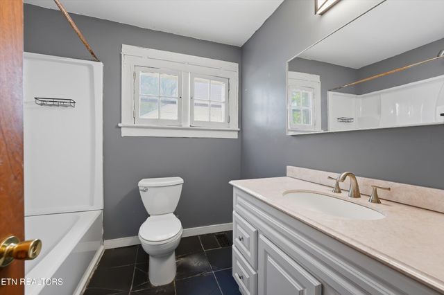 1815 Fay St, Knoxville, TN 37921