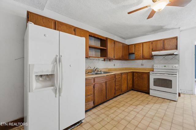 1815 Fay St, Knoxville, TN 37921