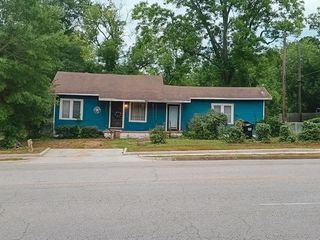 936 E Young, Longview, TX 75602