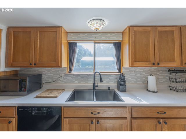 14616 66th Ave E, Puyallup, WA 98375